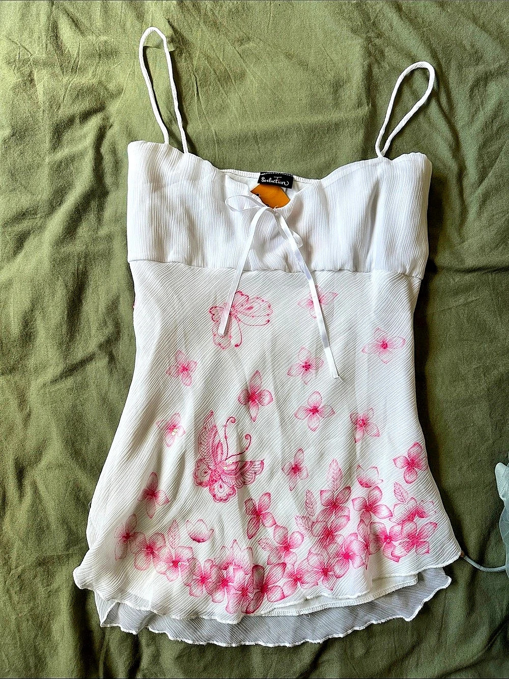 Seduction Floral Camisole in White & Pink Size Large Like New